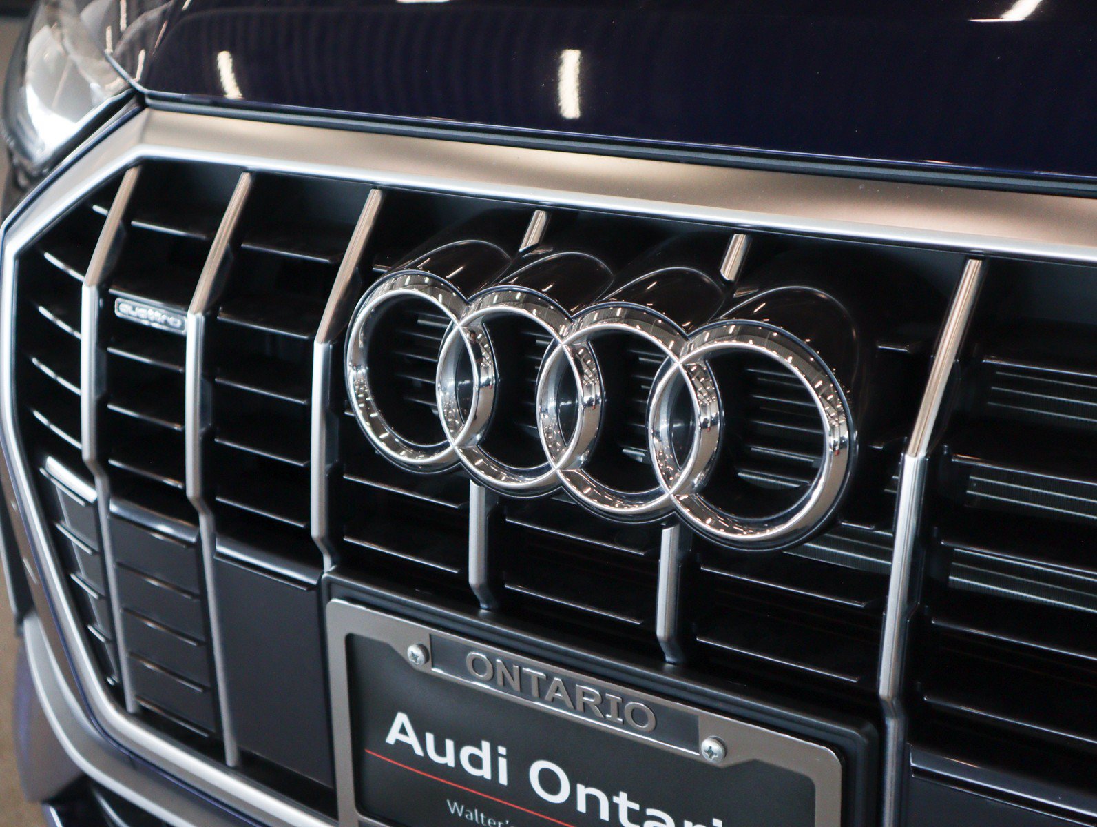 Used 2023 Audi Q3 2.0T Premium w/ Convenience Package AWD/4WD image 30