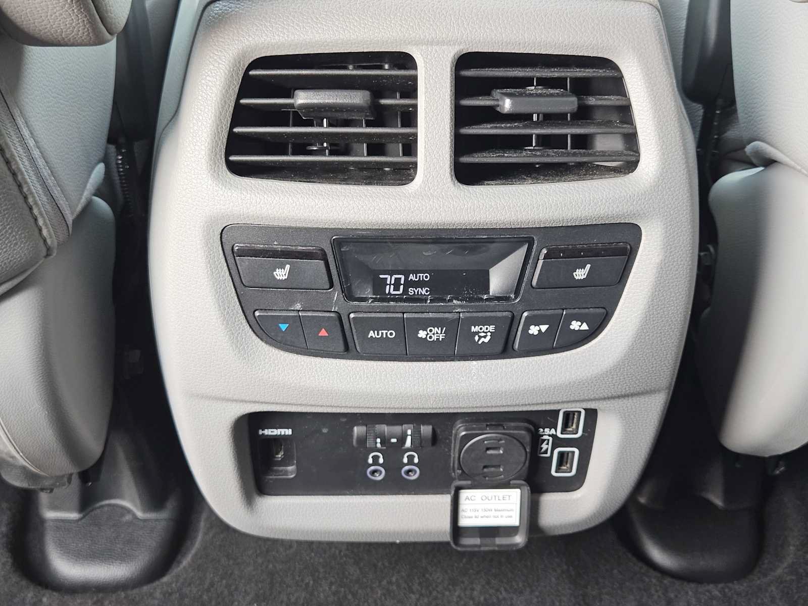 Certified 2019 Honda Pilot Elite image 31