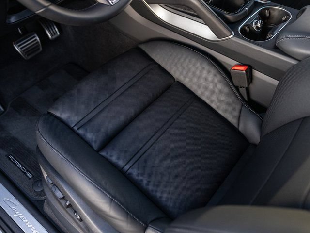 Certified 2026 Porsche Cayenne S AWD/4WD image 23