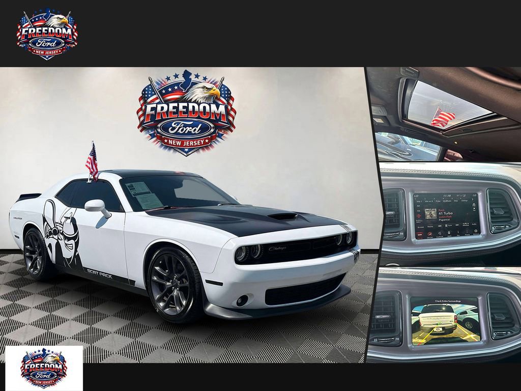 Used 2022 Dodge Challenger R/T Scat Pack w/ Plus Package RWD image 1