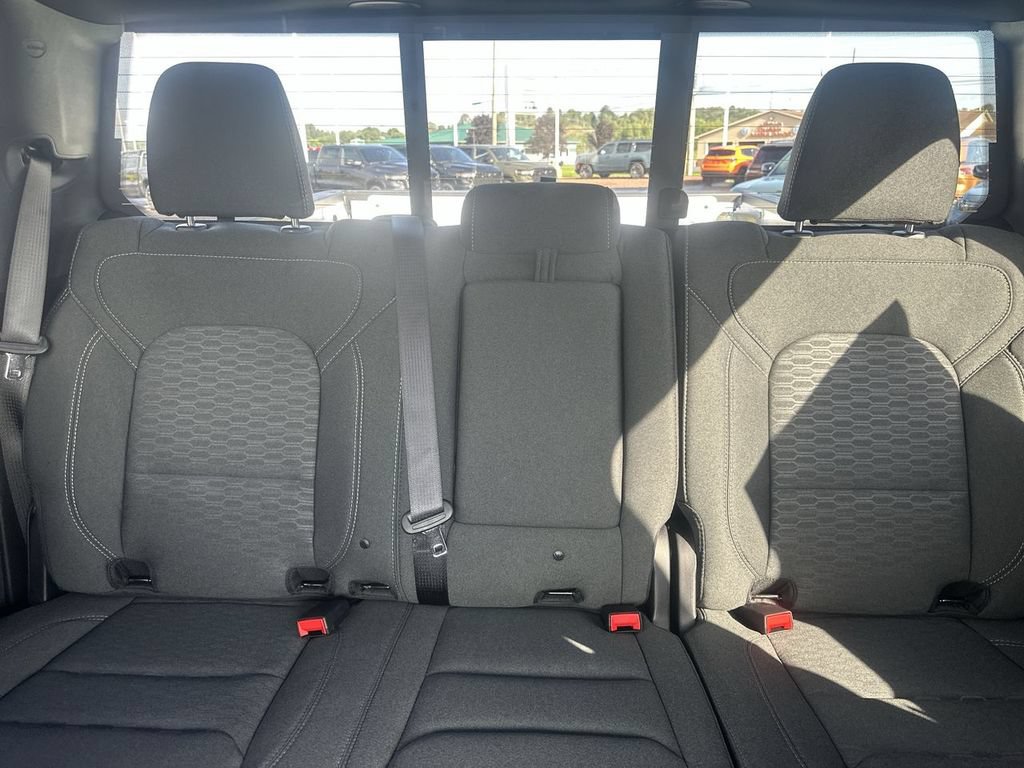 New 2027 RAM 1500 Big Horn AWD/4WD image 13