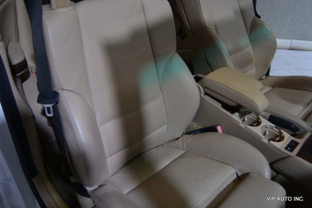 Used 2005 BMW 330Ci Convertible image 22