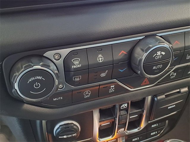 New 2026 Jeep Gladiator Mojave image 15