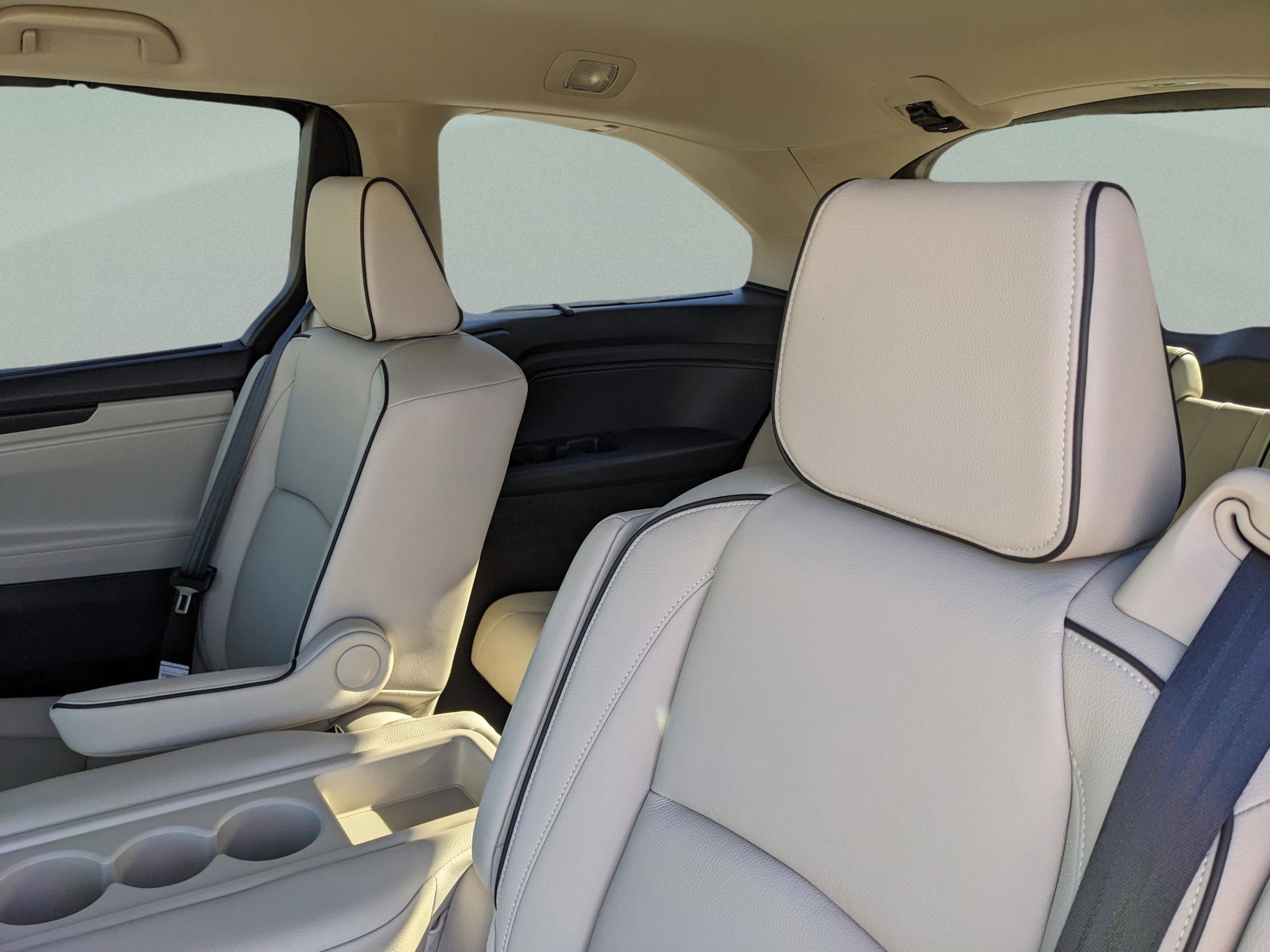 New 2026 Honda Odyssey Touring image 21