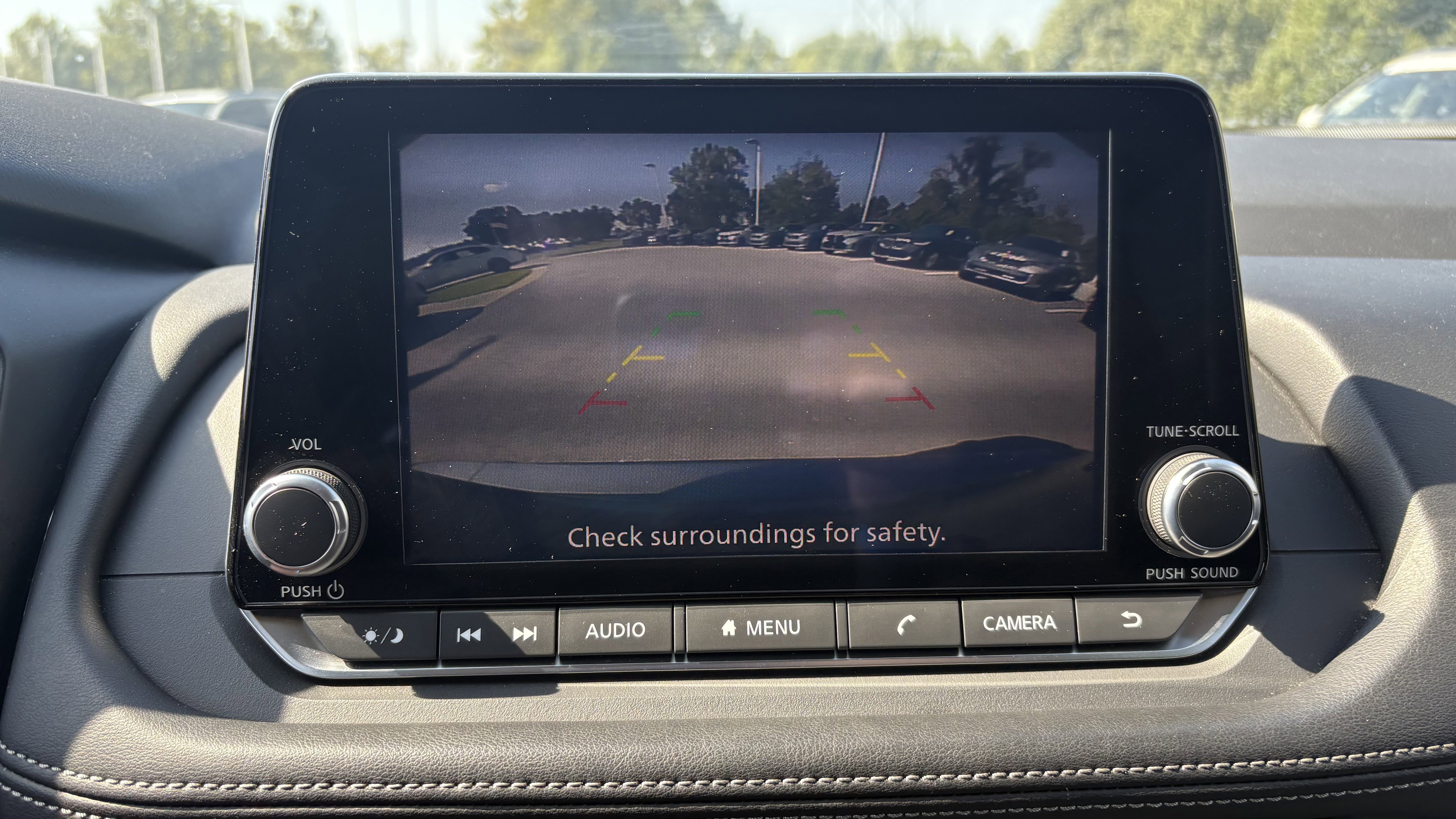 Used 2024 Nissan Rogue SV image 26