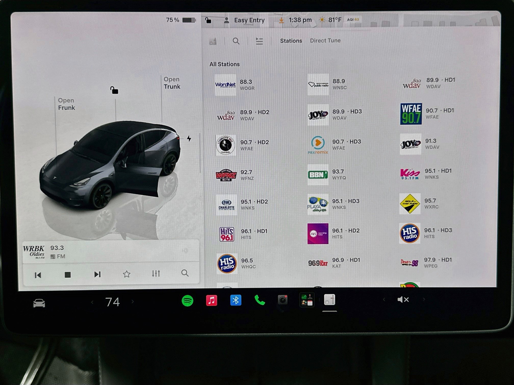 Used 2023 Tesla Model Y 2WD image 19