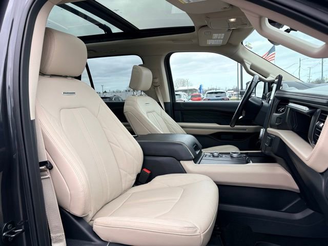Used 2022 Ford Expedition Max Platinum image 14
