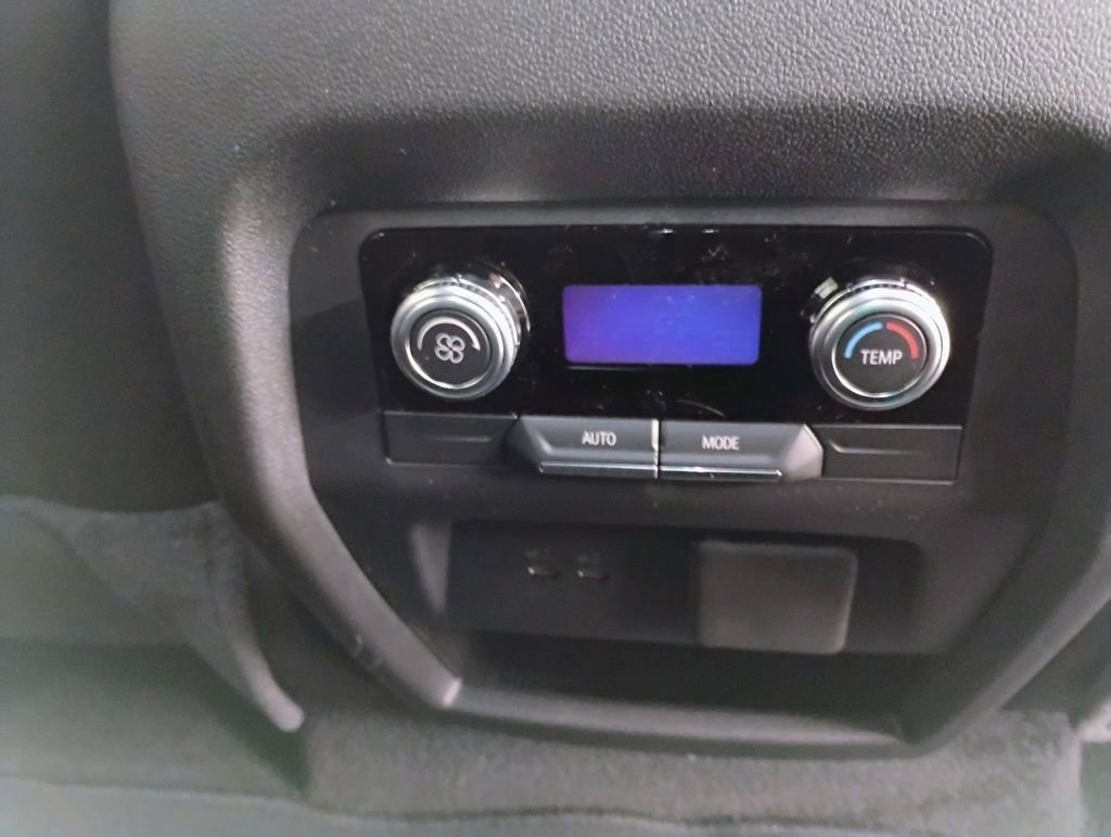 New 2026 GMC Acadia Elevation image 14