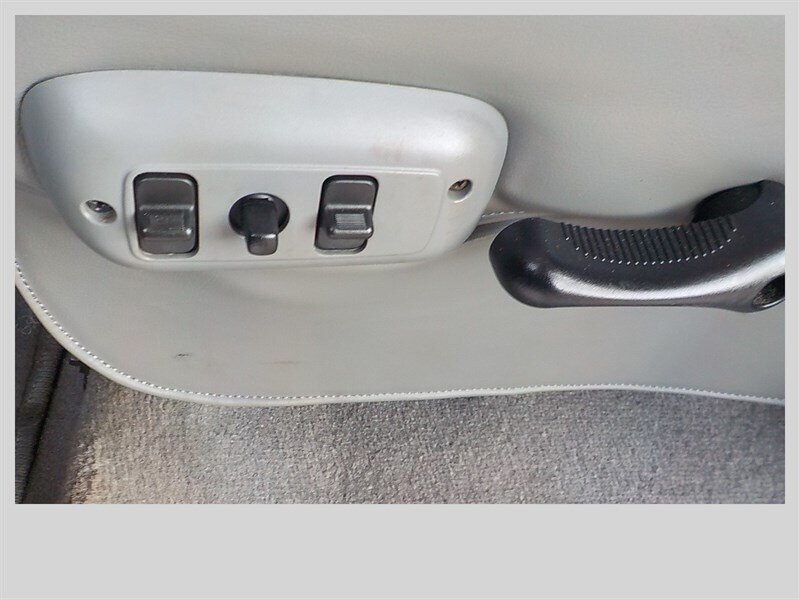 Used 2009 Dodge Ram 2500 Truck Laramie w/ Trailer Tow Group AWD/4WD image 34