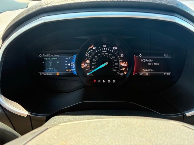 Used 2018 Ford Edge Titanium FWD image 12
