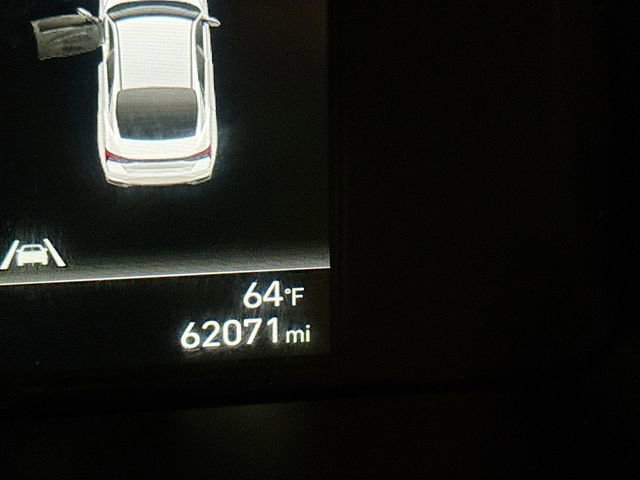 Used 2021 Hyundai Elantra SEL image 14