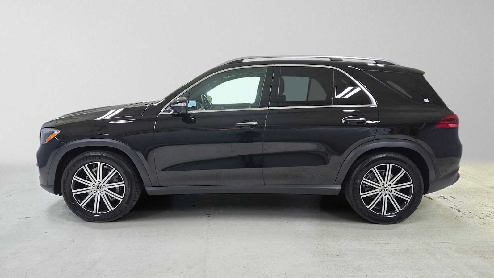 Certified 2026 Mercedes-Benz GLE 350 4MATIC image 6