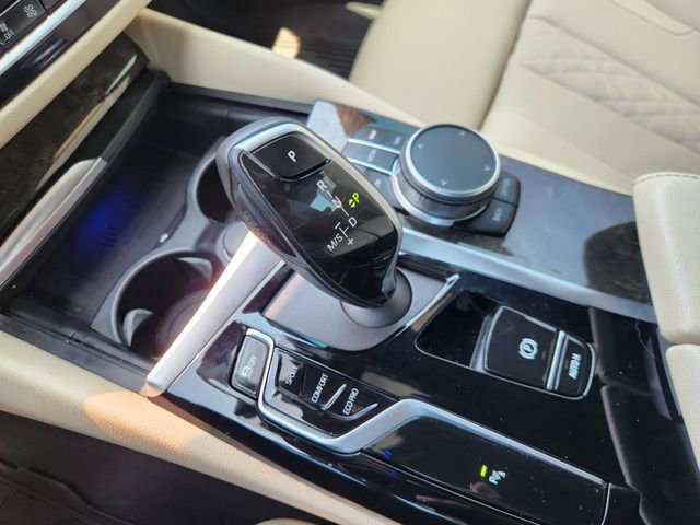 Used 2021 BMW 530i RWD image 19