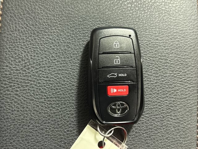 New 2026 Toyota Camry XLE AWD/4WD image 33