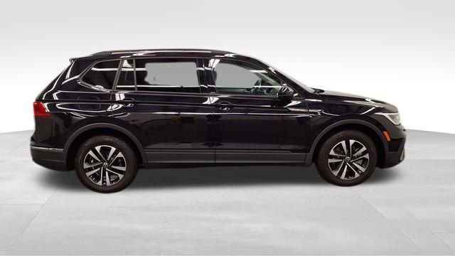 Used 2024 Volkswagen Tiguan S image 8
