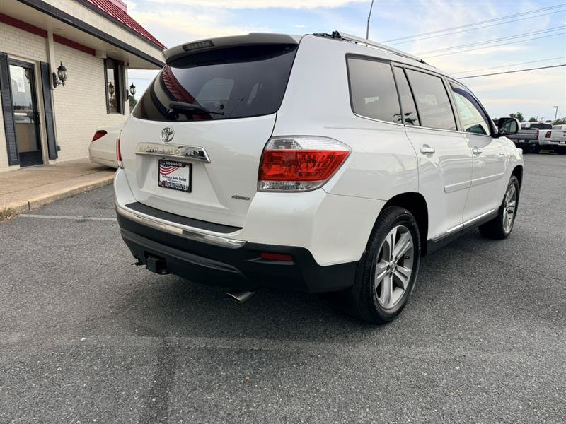 Used 2012 Toyota Highlander Limited w/ Tow Pkg AWD/4WD image 5