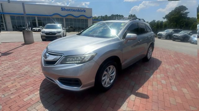 Used 2017 Acura RDX w/ AcuraWatch Plus Package FWD image 6