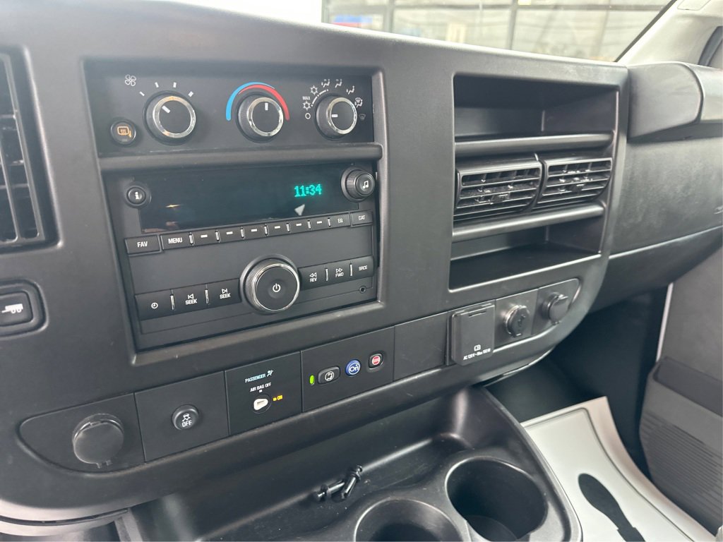 Used 2023 Chevrolet Express 3500 LS image 23