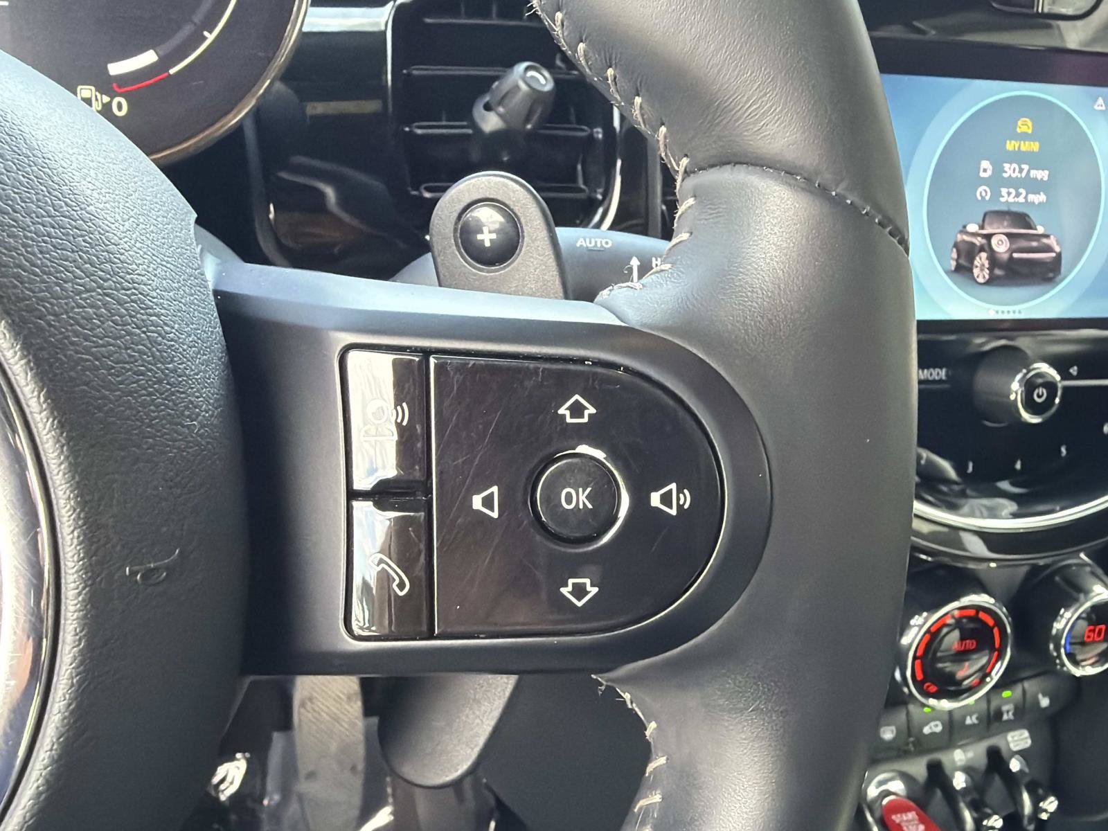 Used 2023 MINI Cooper S FWD image 14