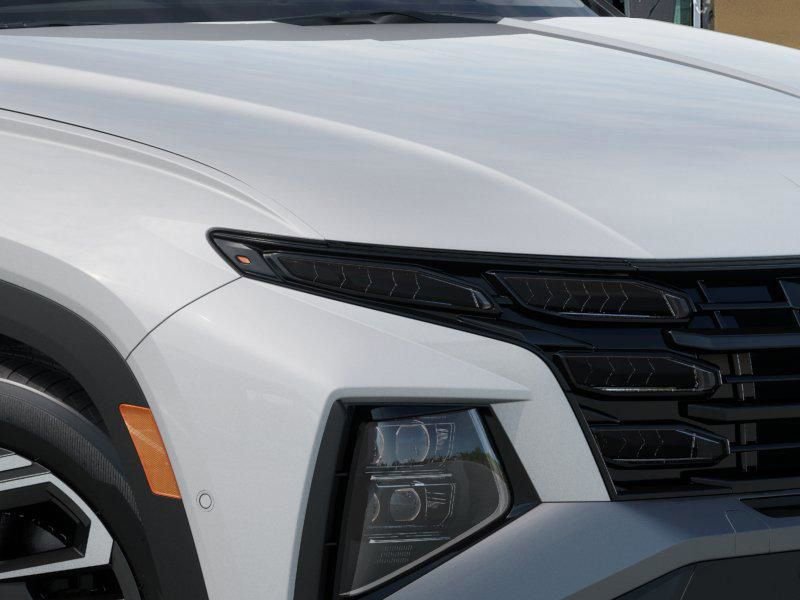 Used 2025 Hyundai Tucson Limited image 11