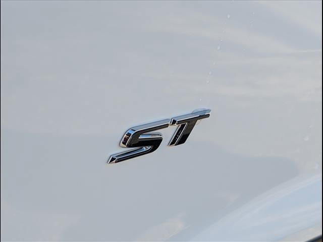 New 2026 Buick Enclave Sport Touring w/ Power Package image 18