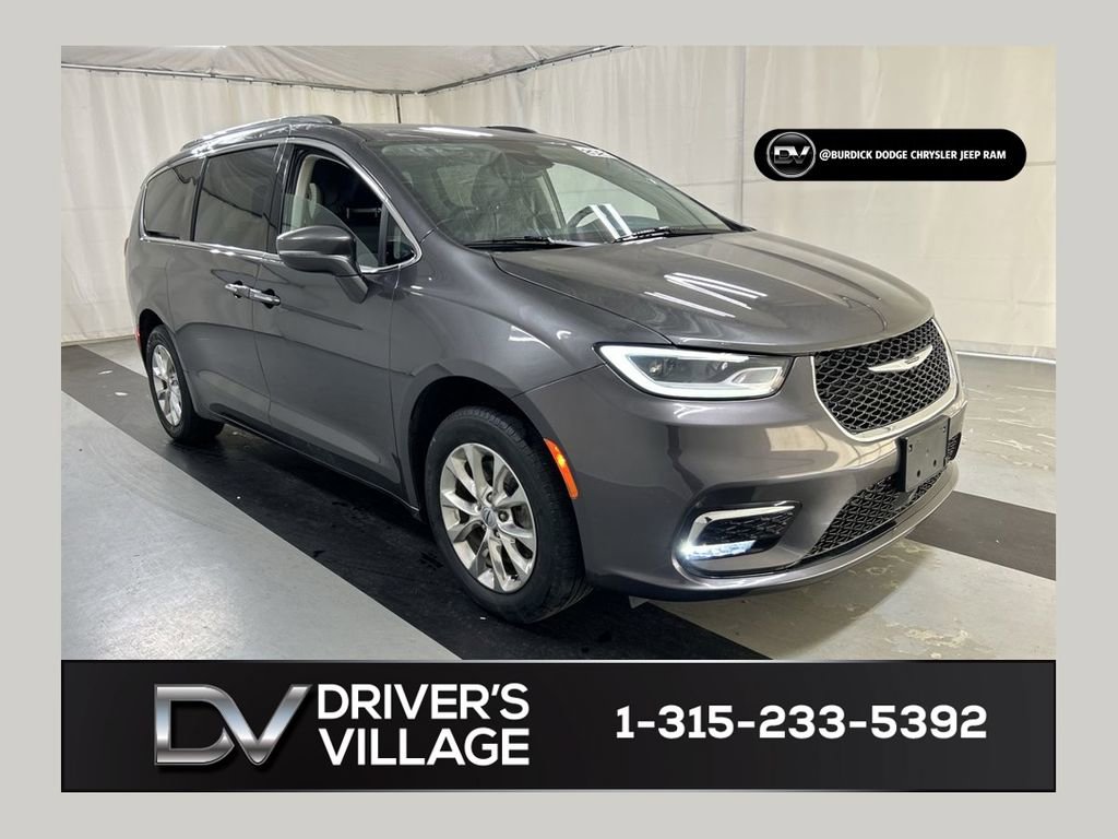 Used 2021 Chrysler Pacifica Touring-L
