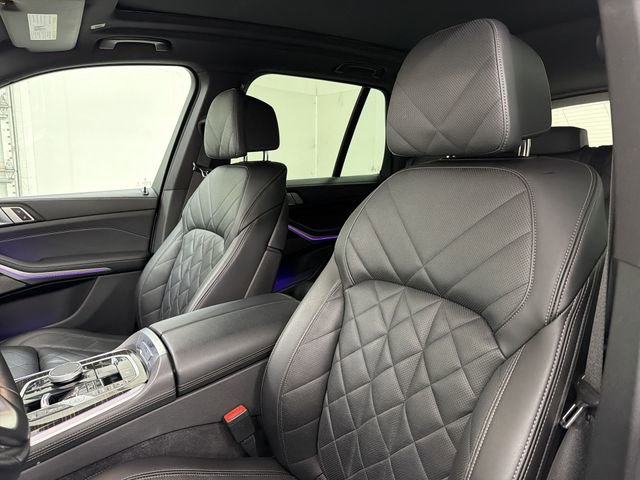Used 2024 BMW X5 xDrive50e image 23