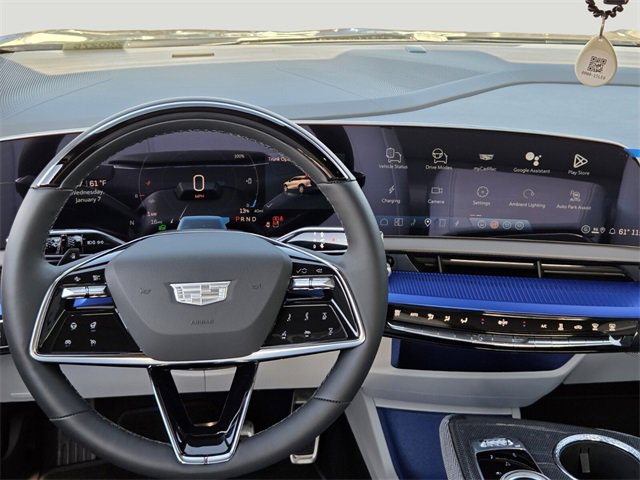 New 2026 Cadillac Optiq Luxury 1 image 12
