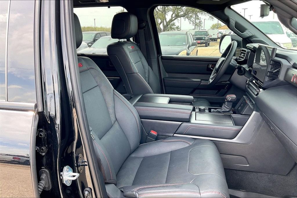 Used 2024 Toyota Sequoia TRD Pro AWD/4WD image 30