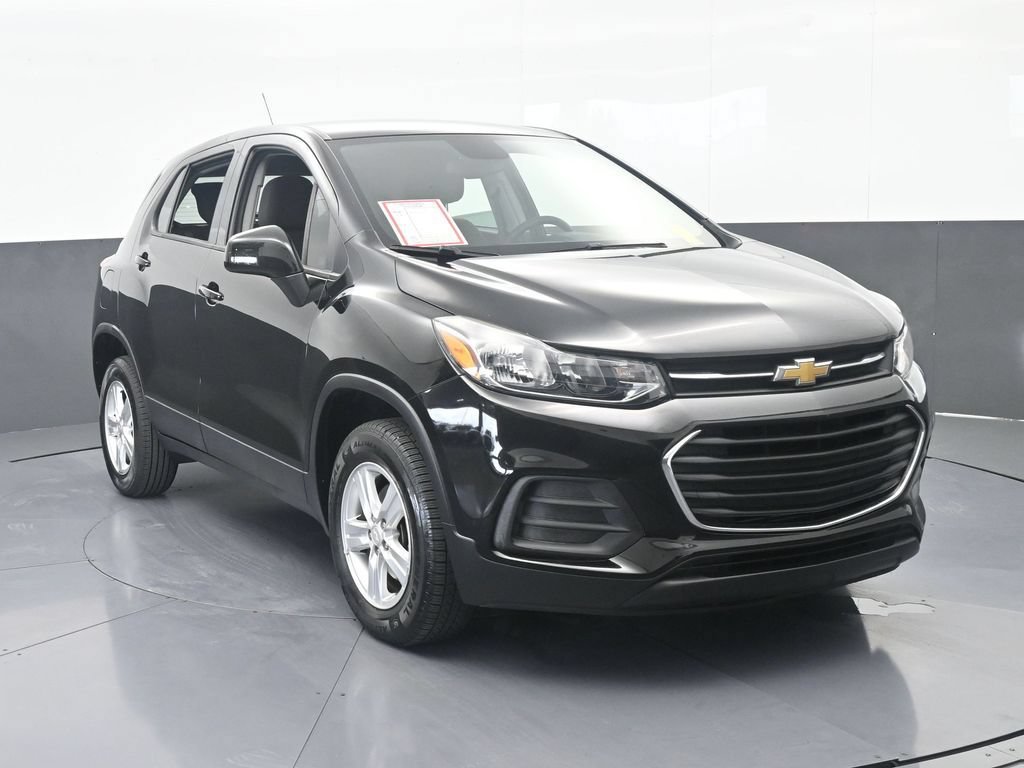 Used 2022 Chevrolet Trax LS AWD/4WD image 9