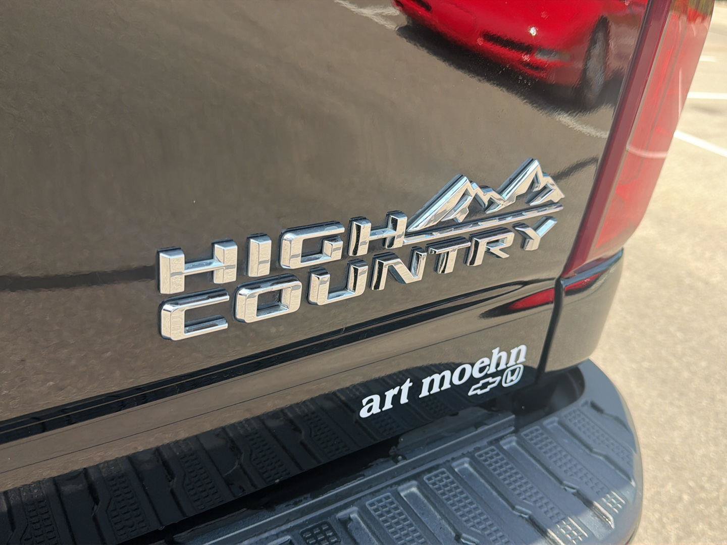 Used 2022 Chevrolet Silverado 2500 High Country w/ Safety Package II AWD/4WD image 8
