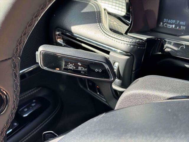 Used 2023 Lincoln Corsair AWD w/ Equipment Group 101A image 22