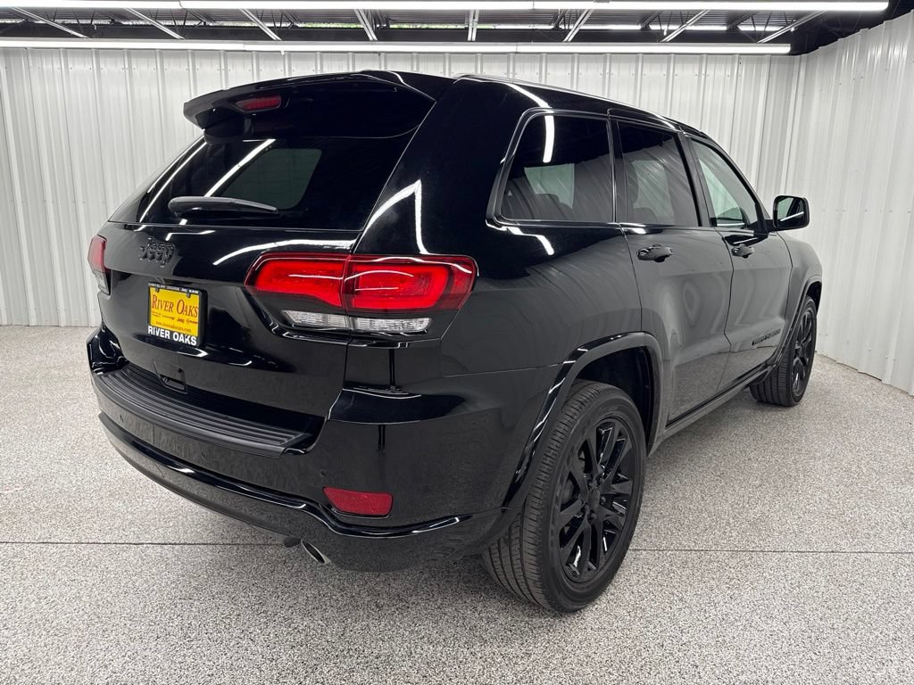 Used 2021 Jeep Grand Cherokee Laredo X RWD image 6