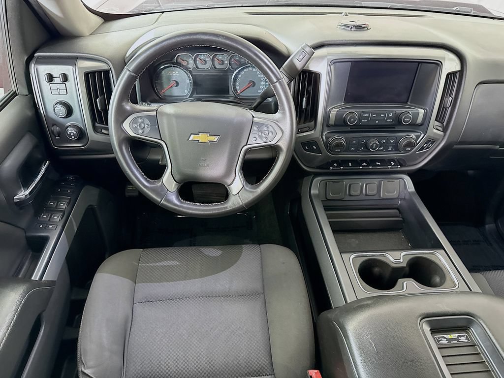 Used 2018 Chevrolet Silverado 1500 LT w/ All Star Edition AWD/4WD image 3