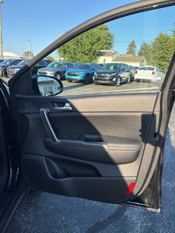 Used 2019 Kia Sportage LX image 24