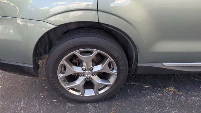 Used 2016 Subaru Forester 2.5i Touring w/ Eyesight & Navigation System AWD/4WD image 12