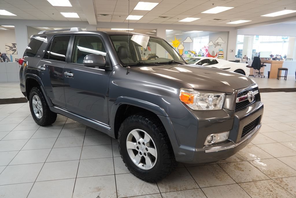 Used 2013 Toyota 4Runner SR5 w/ Premium Pkg image 17