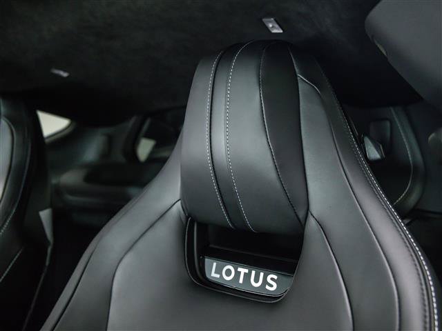 Used 2025 Lotus Emira RWD image 16