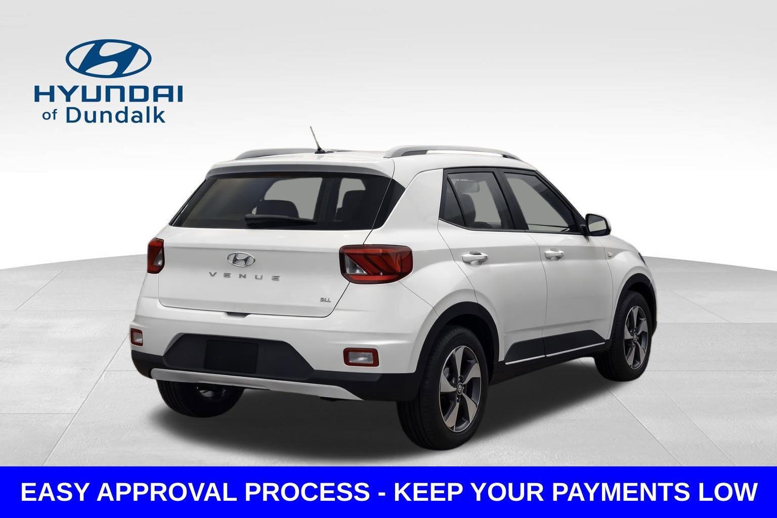 Used 2026 Hyundai Venue SEL image 2