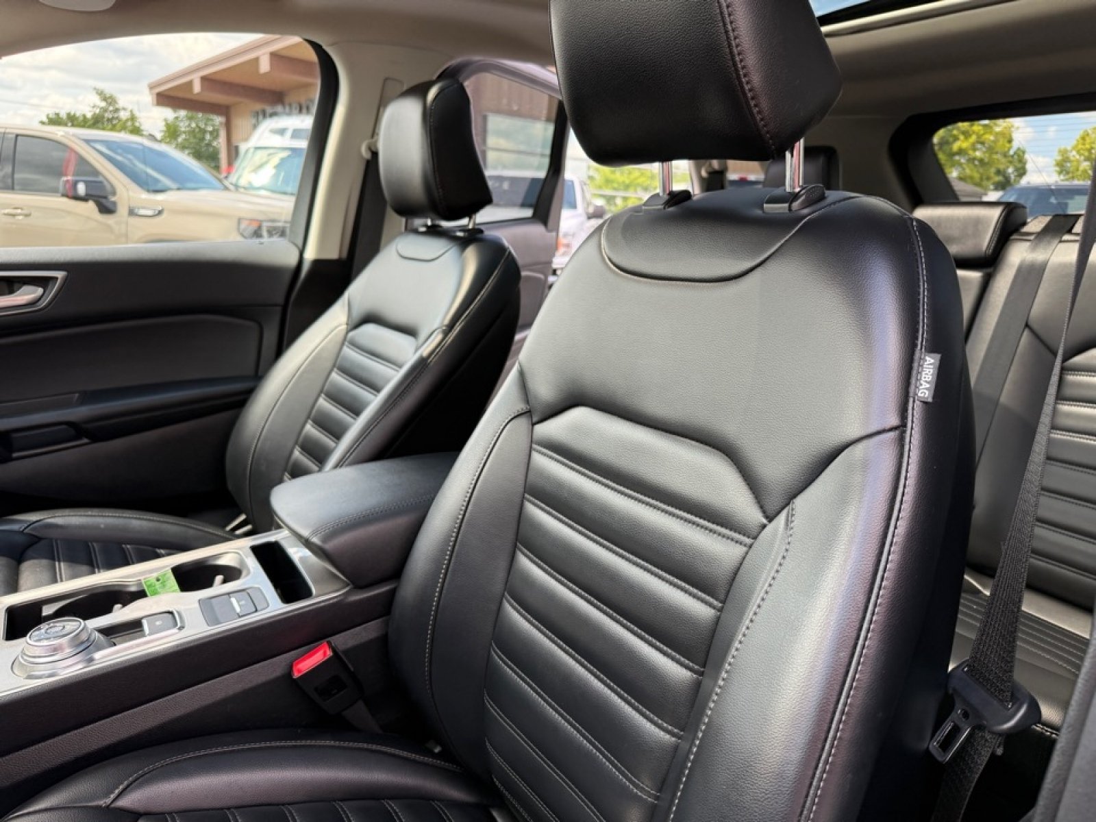 Used 2023 Ford Edge SEL w/ Convenience Package AWD/4WD image 29
