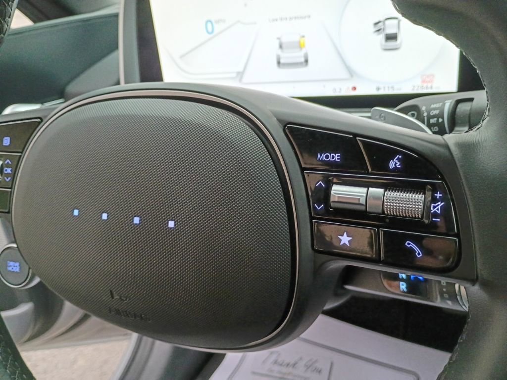 Used 2023 Hyundai Ioniq 6 SE image 22