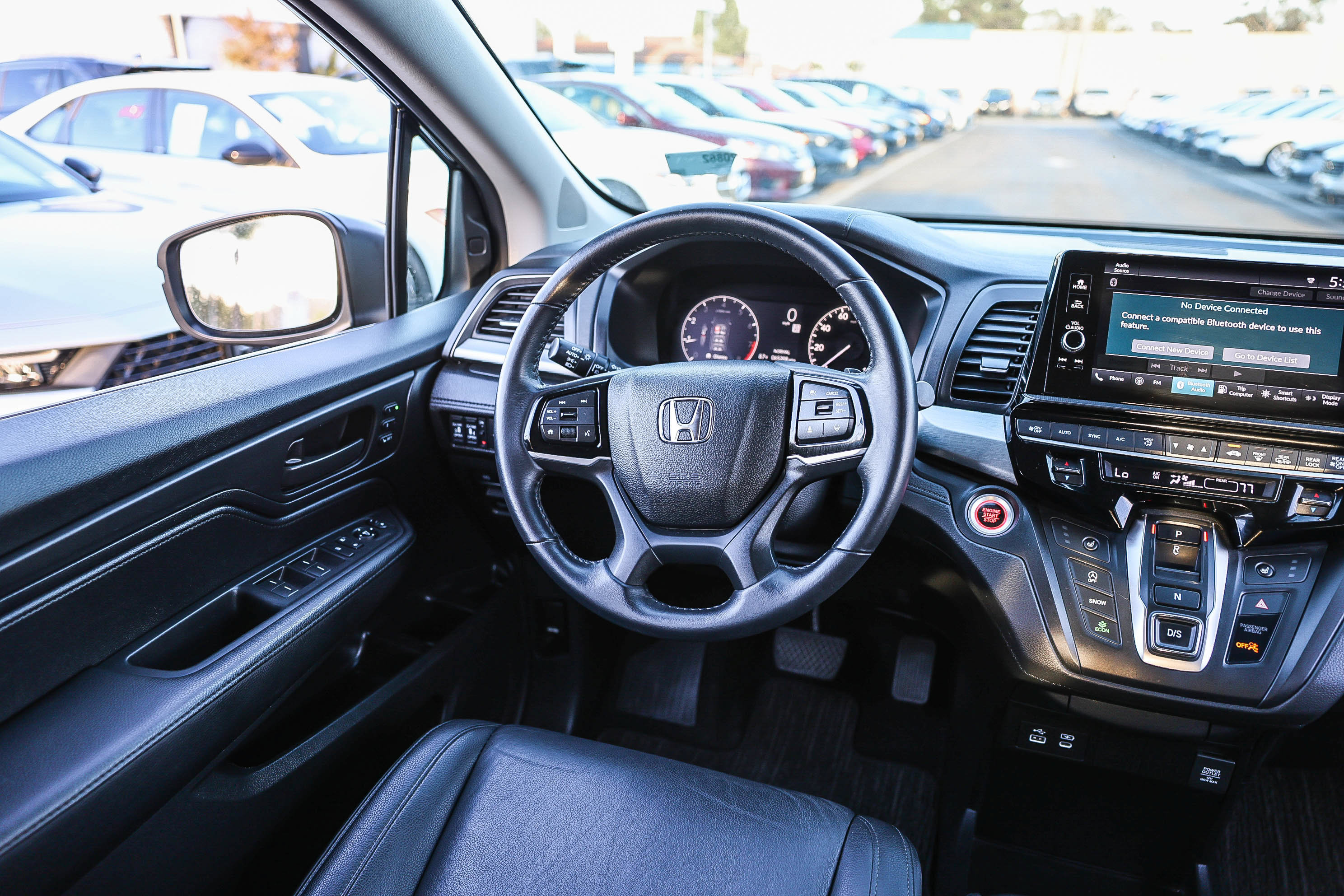 Certified 2025 Honda Odyssey EX-L image 4