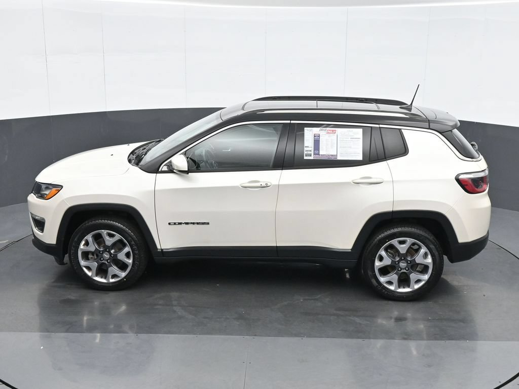 Used 2019 Jeep Compass Limited AWD/4WD image 18