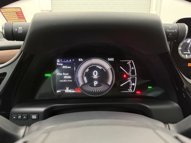Used 2025 Lexus ES 300h w/ Technology Package FWD image 16