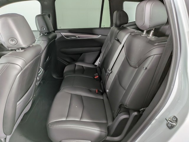 Certified 2025 Cadillac XT6 Luxury image 27