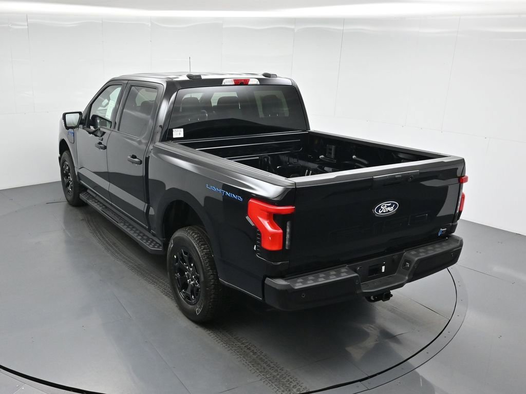 New 2025 Ford F150 Lightning XLT image 41
