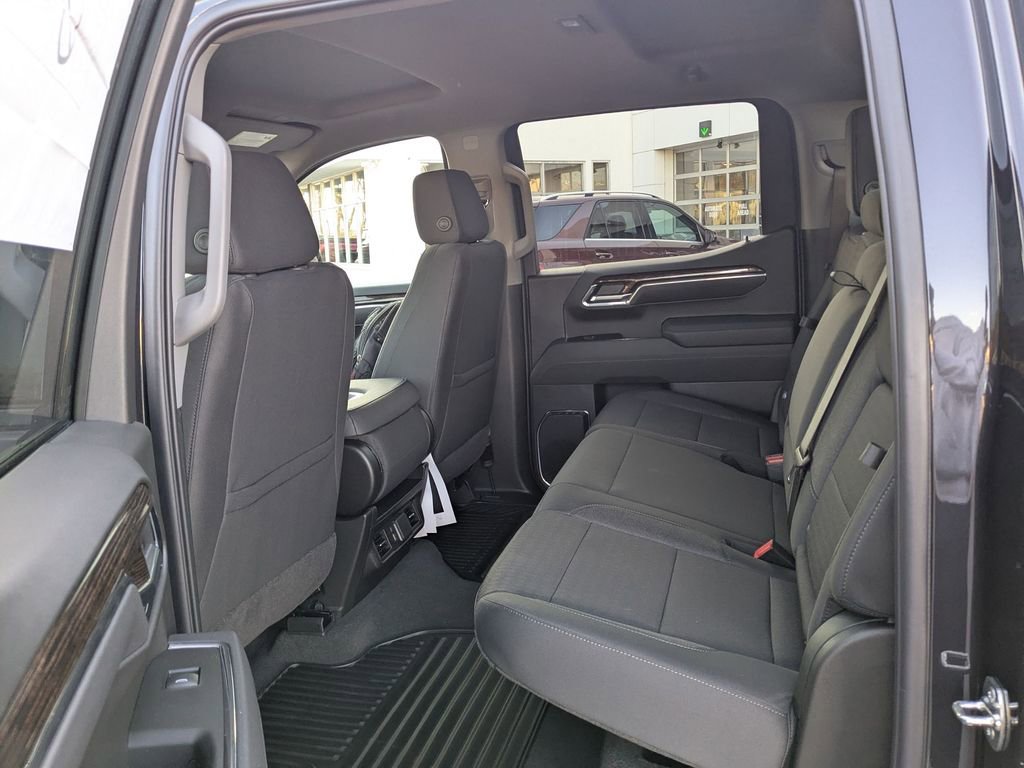 New 2026 GMC Sierra 1500 Elevation image 14