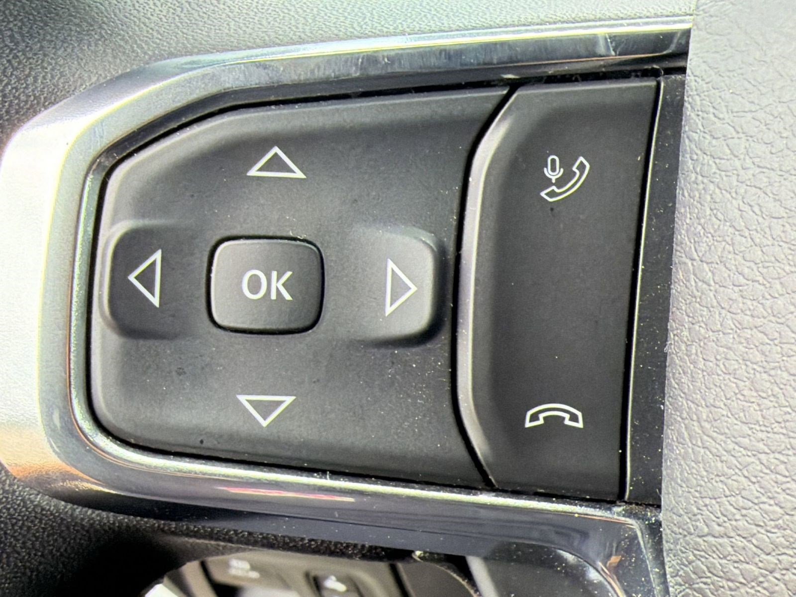 Used 2025 RAM 1500 Laramie w/ Sport Appearance Package image 16