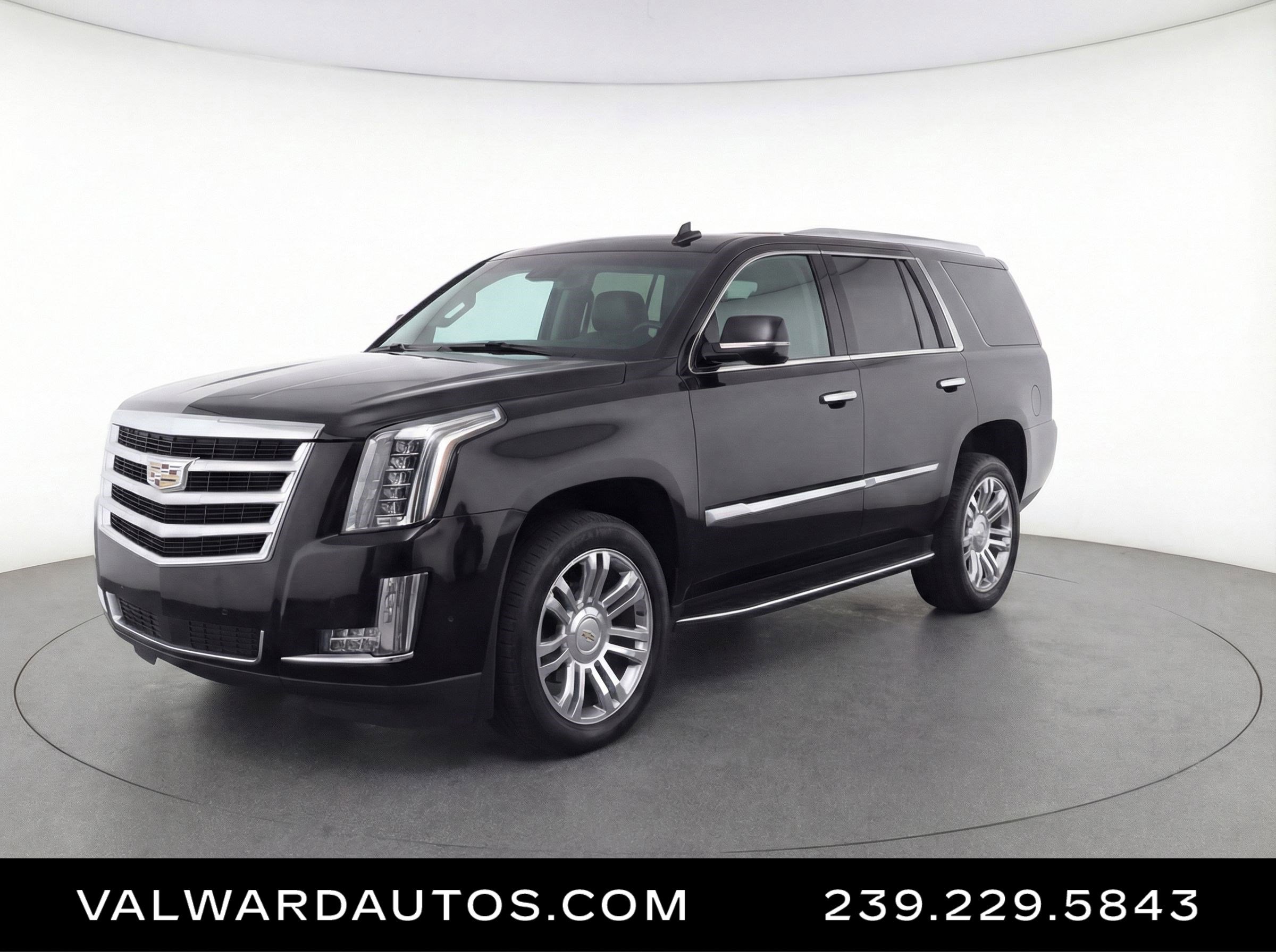Used 2018 Cadillac Escalade 2WD image 1
