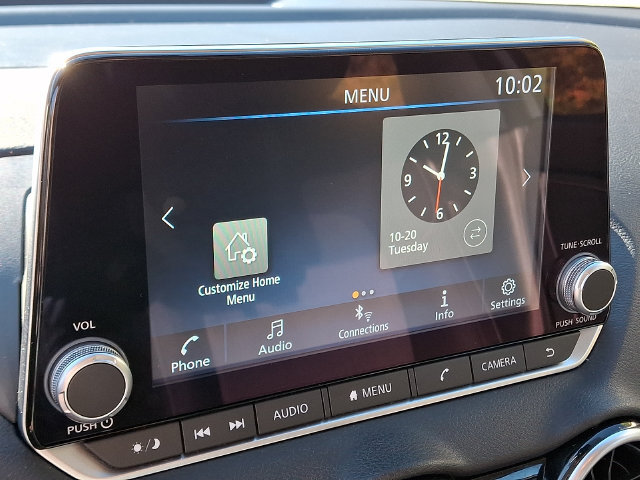 Used 2025 Nissan Sentra SV FWD image 17